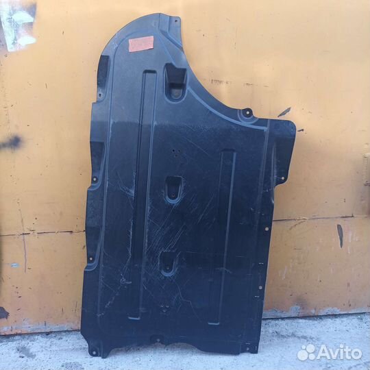 BMW X3 G01 Пыльник двигателя защита 5175739472