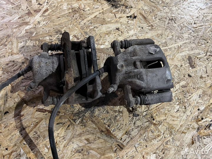 Тормозной суппорт Largus LADA