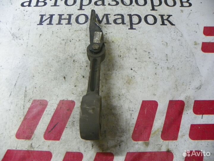 Опора двигателя задняя Audi A1 8X (2010—2015)