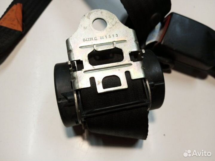 Ремень безопасности задний левый Ford C-Max 1.8L