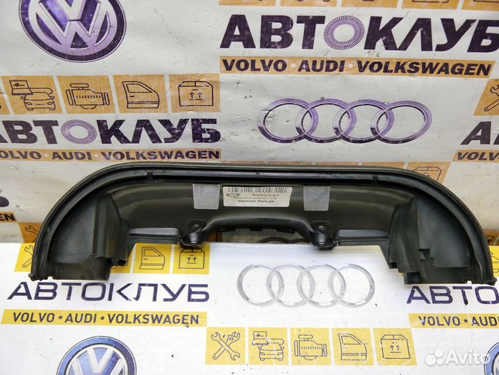 Крышка ремня грм верхняя Вольво