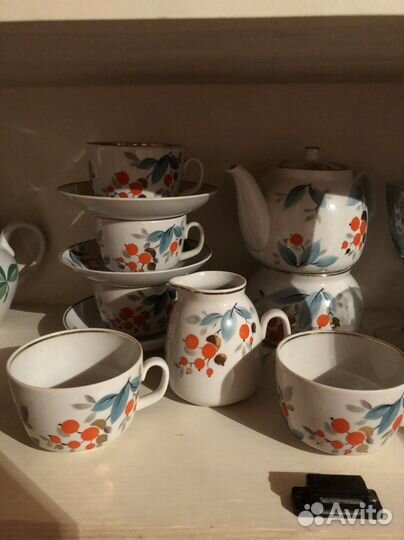 Сервиз чайныйссср,Крушина Пролетарий