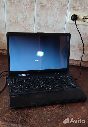 Продаю ноутбук Sony vaio