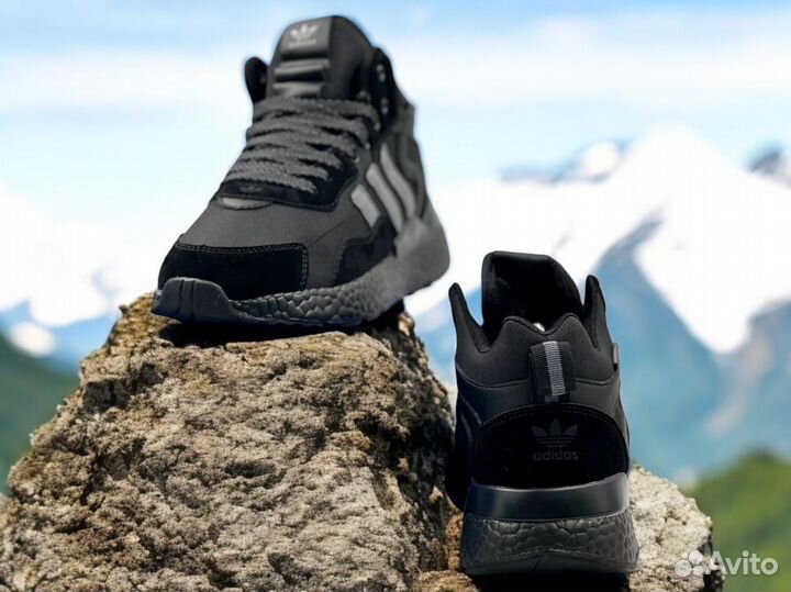 Ботинки Adidas зимние с мехом