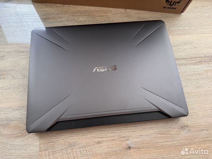 Игровой Asus TUF Ryzen 5 3550H/GTX1650 4gb/16 ddr4