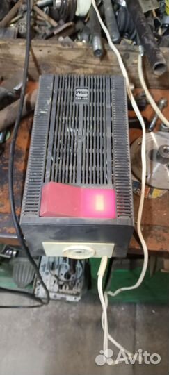 Стабилизатор напряжения