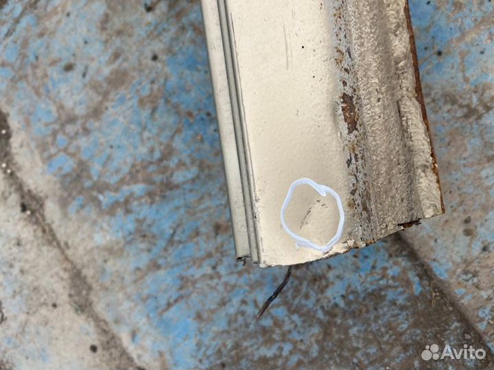 Левый порог со стойкой Kia Rio 2 хэтчбек 2010