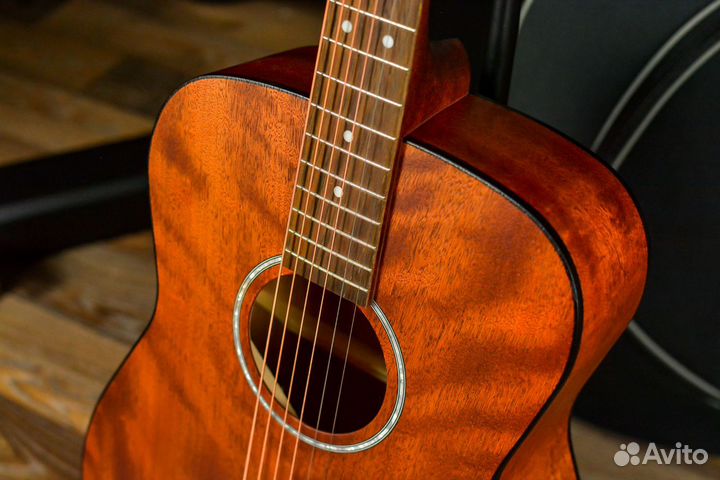 Акустическая гитара Cort + Аксессуары