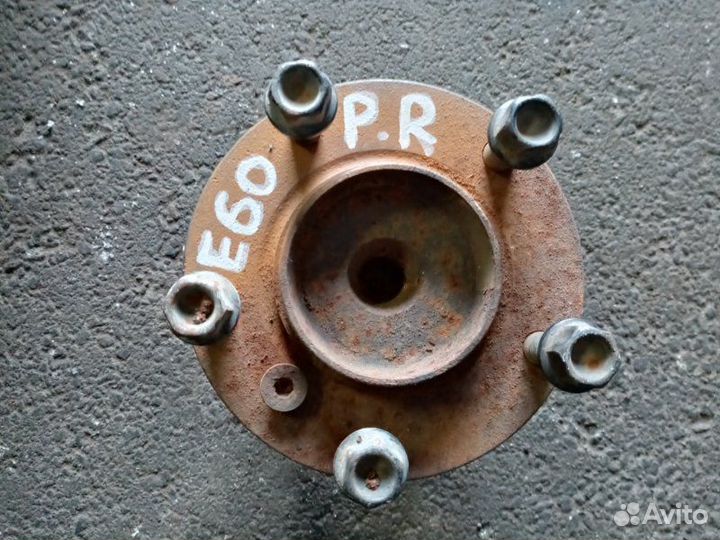 Ступица передняя Bmw 5-Series E60 2.5 2007