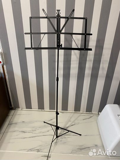 Пюпитр для нот