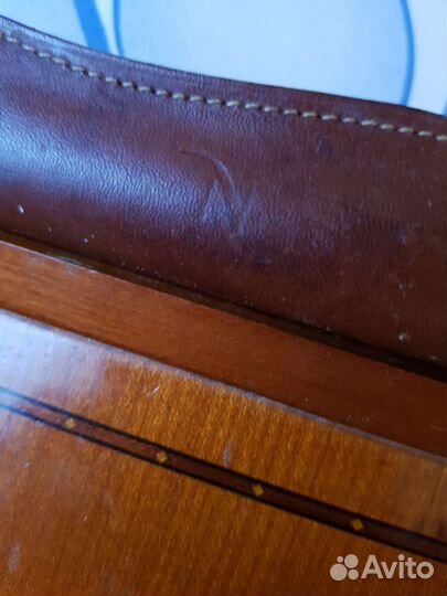 Поднос деревянный с кожаными ручками