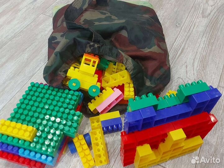 Детский конструктор