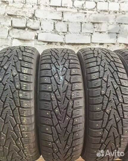 Nokian Tyres Hakkapeliitta 7 185/65 R15 92T