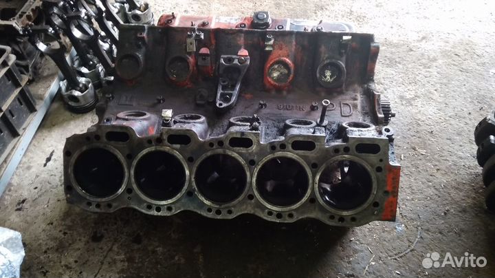 Блок двс Giga (94) 10PD1 16.7d голый б/у