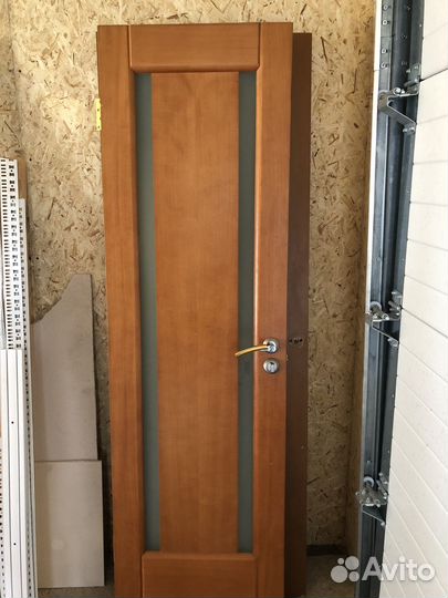 Двери межкомнатные с коробкой б/у