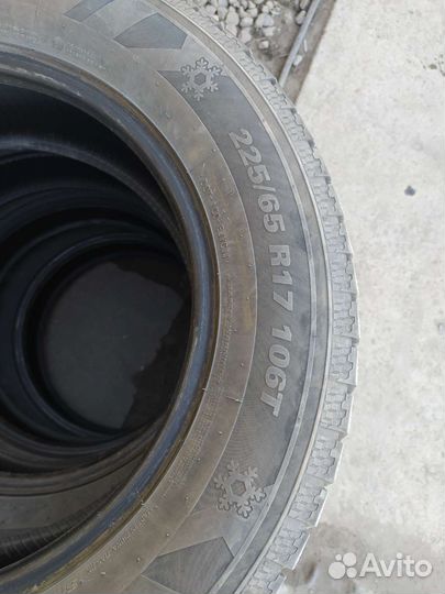 Kumho WinterCraft SUV Ice WS51 225/65 R17 106T