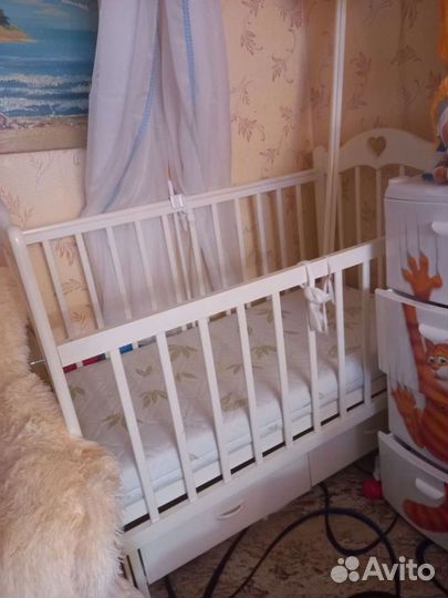 Детская кровать с матрасом бу