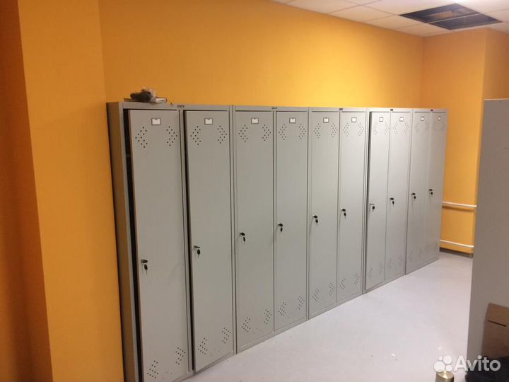 Шкаф металлический