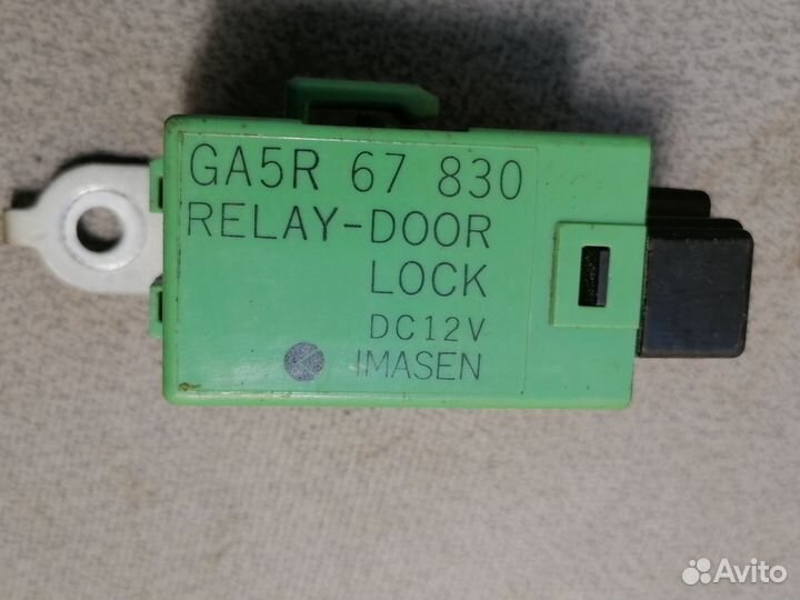 Блок управления дверьми Mazda 626 GE (1992-1997)