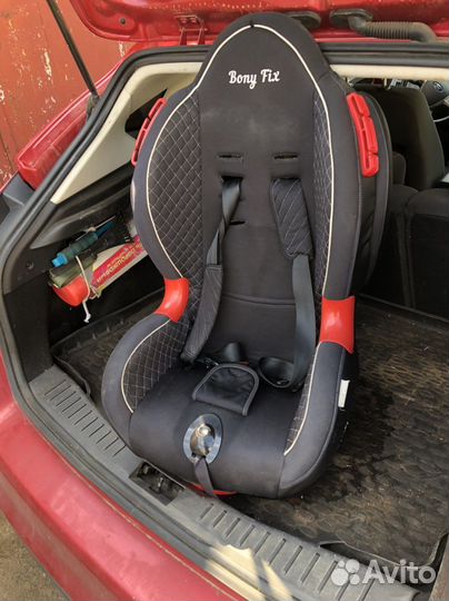 Детское автокресло 15 до 36 кг