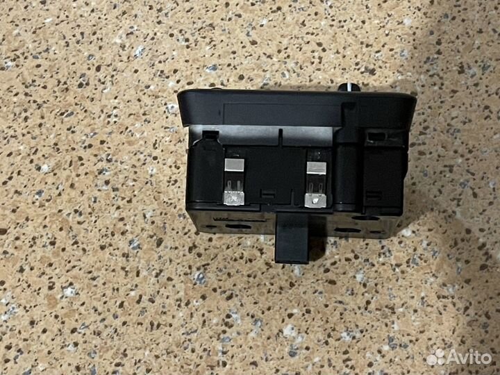 Блок управления светом Вольво s60