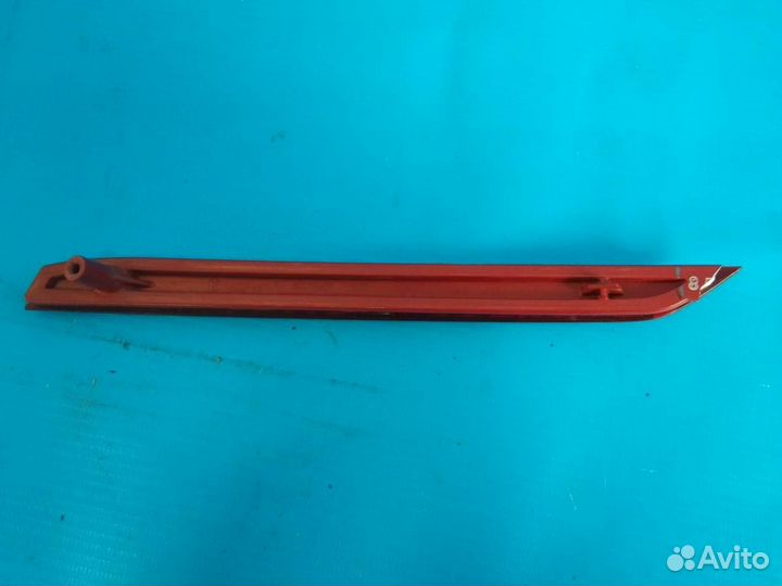 Отражатель в бампер задний правый Lexus NX 200 300