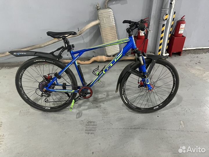 Велосипед GT