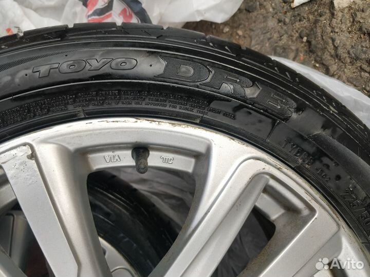 Toyo DRB 225/50 R17