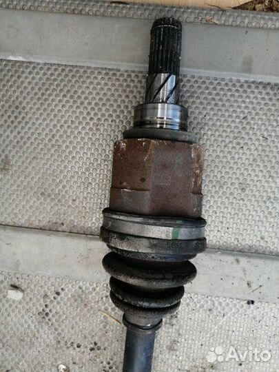 Привод задний левый Nissan Lafesta B30 MR20