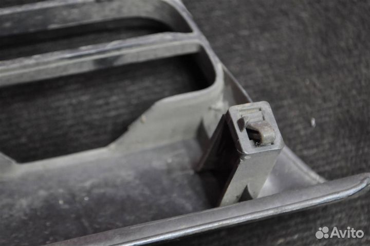 Решетка радиатора nissan sunny california wfny10