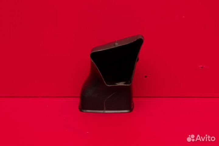 Воздуховод левый Mercedes S500 W140 M119 1991