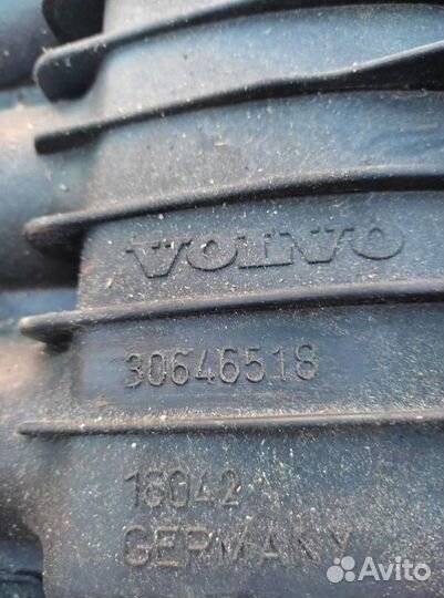 Коллектор впускной 30646518