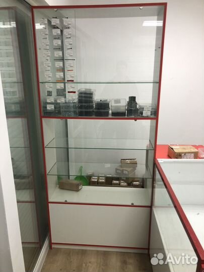 Стеллаж витрина