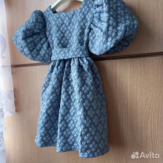 Платье для девочки 104 новое