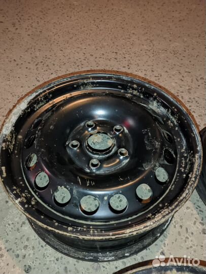 Диски штампованные 15 vw 5x112