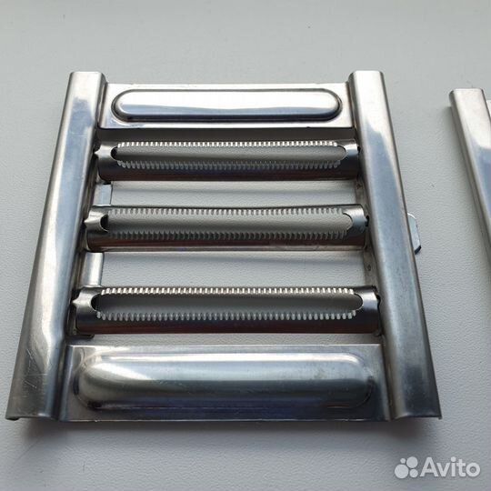 Терка нержавеющая Dosh Home vega с 3 насадками