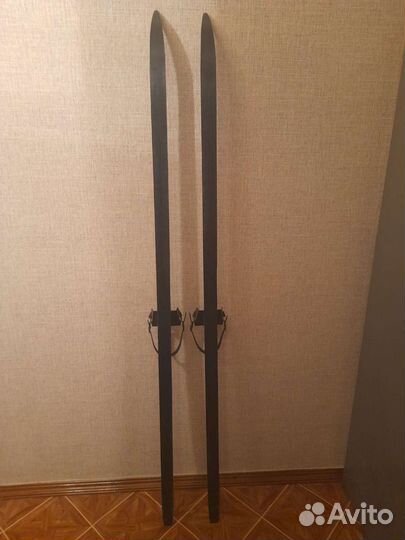 Беговые лыжи