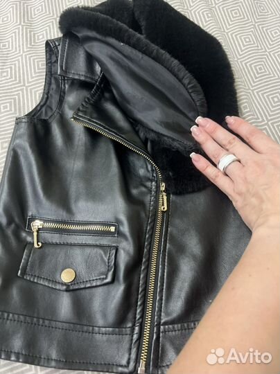 Жилет для девочки Juisy Couture