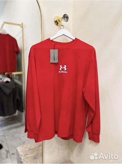 Свитшоты balenciaga