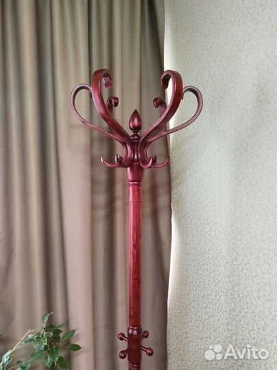 Вешалка напольная