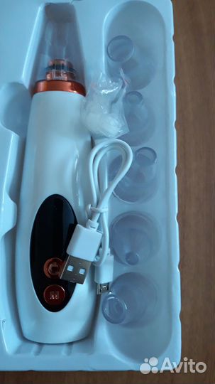 Вакуумный прибор для чистки лица