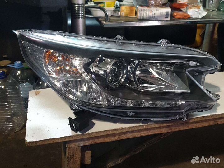Передняя правая фара хонда CR-V 4 2011-2015