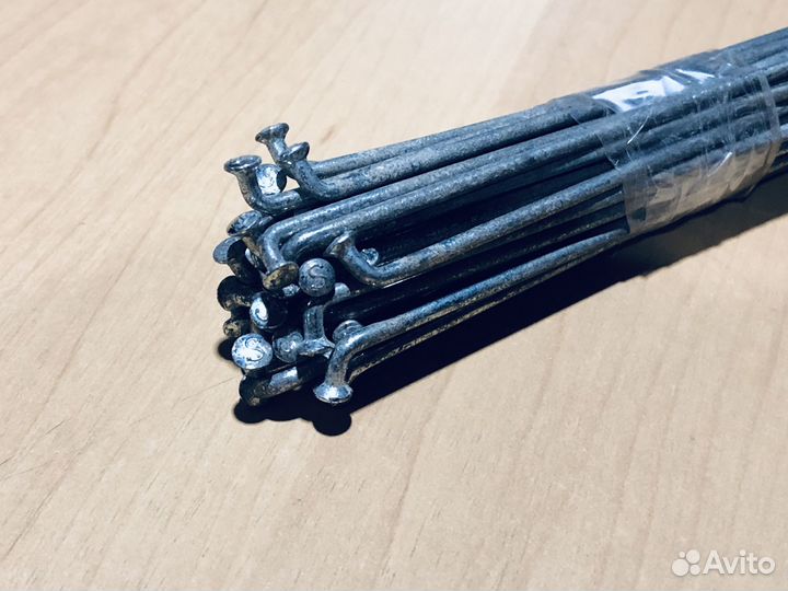 Спицы велосипедные с ниппелями в комплекте