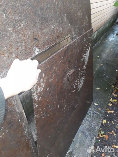 Крышка для колодца с люком