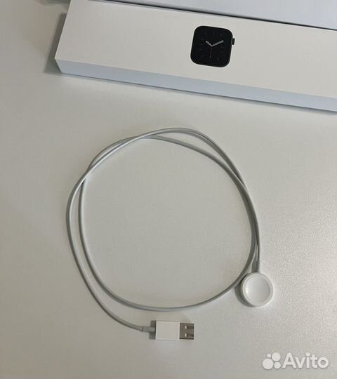 Часы apple watch 6 44 mm