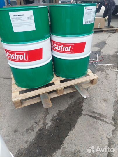 Моторное масло Castrol Vecton 15W-40