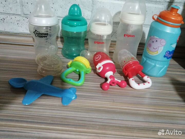 Пакет детские бутылочки, поильники, нимблеры