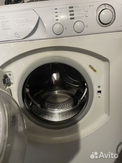 Стиральная машина ariston 6кг