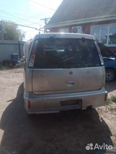 Nissan cube z10 разбор