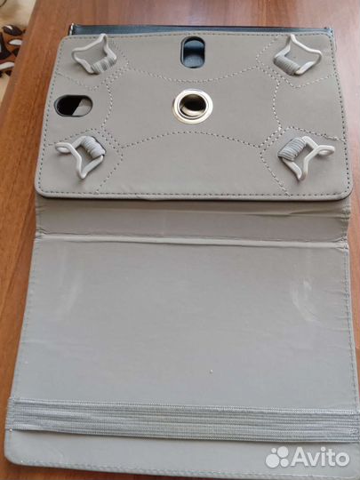 Чехол на планшет